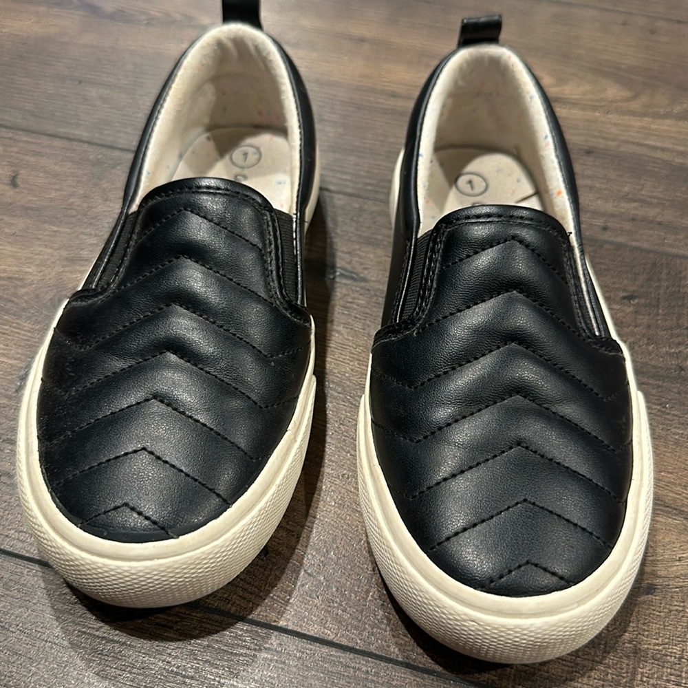 Girls slip on casual shoes